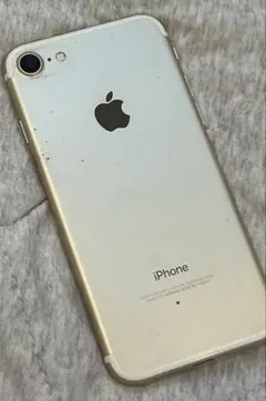 中古　Apple iPhone 7 ゴールド 本体　電源入りません