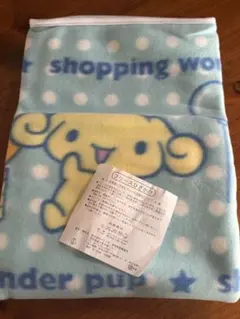 シナモロールひざ掛け