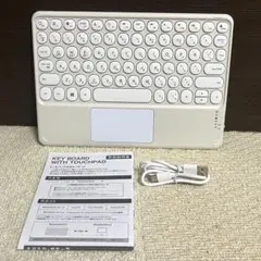 【Type-C充電コード付】3coins タッチパッド付きキーボード アイボリー