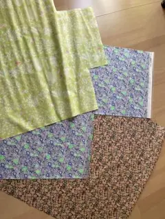 リバティ　ラミネートハギレ　3枚セット