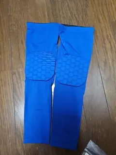 新品　Lサイズ　青スパッツ素材　 六角形肘パッド付き