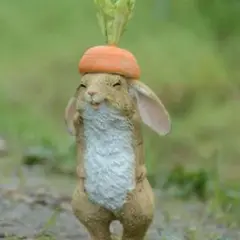 【在庫処分セール】うさぎの置物 兎 工芸品インテリア ガーデニング 観葉植物