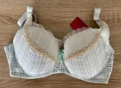 ブラジャー　G70 グラマーサイズ