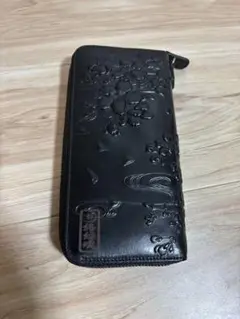 絡繰魂　流水桜 型押しエンボス加工 牛革レザー ラウンドジップ　長財布 ブラック