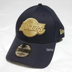 Item thumbnail for item fbf23f3c-19bd-4d95-936d-a90ab147681e