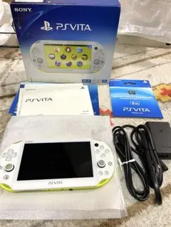 PlayStation®Vita(PCH-2000シリーズ)+メモリー8GB