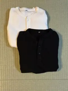 ユニクロ　ワッフルヘンリーネックtシャツ