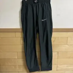NIKE トラックパンツ