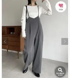 サスペンダー付きパンツ
