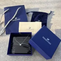 スワロフスキー ネックレス 美品
