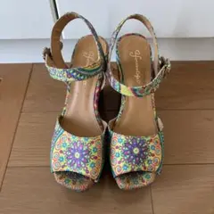 [美品]Lemonade Cafe カラフル花柄サンダル