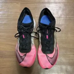 nike zoom fly 3 27.5cm