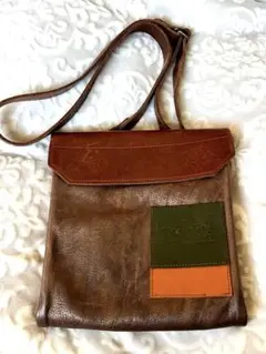 Item thumbnail for item 1f14fe0f-1dd3-4e81-931f-4fdd6f6e7274