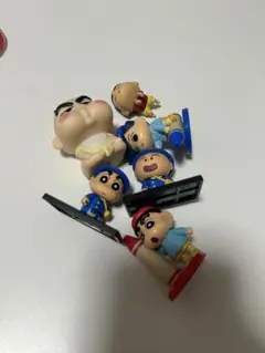 クレヨンしんちゃん ミニフィギュア ガチャガチャ　6体セット