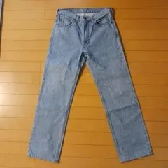 Levi's ライトブルー ストレートデニム