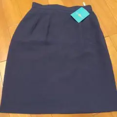 新品 タイトスカートオフィス タグ付 紺色 9号サイズ