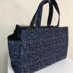 Item thumbnail for item 8a85bc5e-8999-445d-84c4-304fbbc5f67b