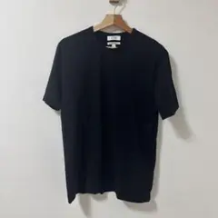 cos tシャツ
