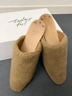 todayful フラットシューズ　ベロア38サイズ　美品 todayful フラットシューズ ベロア38サイズ 美品 - メルカリ