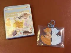 ポケモンセンター にたものどうし アクリルキーホルダー ロコン アローラロコン
