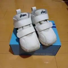 Item thumbnail for item 4eb2a2b5-bd7a-42ef-a399-6a703b809169