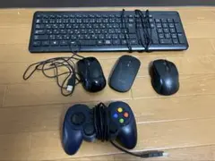 ゲームコントローラーとマウス3個、キーボードセット　ジャンク扱い