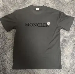 MONCLER ブラックTシャツ