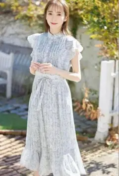 tocco closetウエストリボン付きラインフラワーロングプリーツワンピース