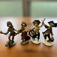 ミニチュア　海賊置き物