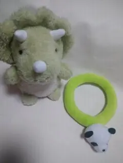 恐竜ミニトリケラトプスとふわふわなげっこ　こ413