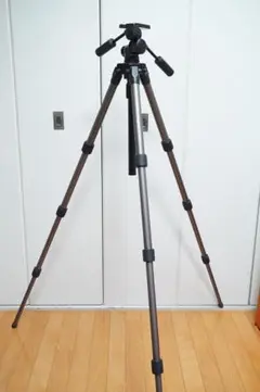 Item thumbnail for item ab1a9d1e-421f-4350-91d0-b7671b30a463