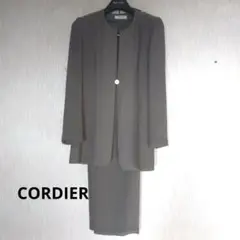 【日本製】ワールド CORDIER ノーカラーパンツスーツ