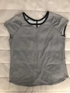 ストライプ 半袖Tシャツ Mサイズ
