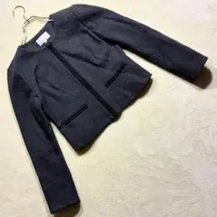 エムプルミエ ノーカラージップアップウールジャケット グレー系 Sサイズ
