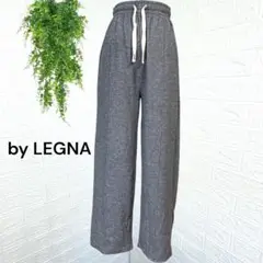 2768【by LEGNA】美品 カジュアルパンツ リラックス グレー M