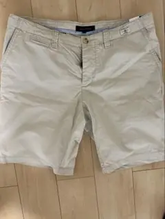 TOMMY ベージュ　ハーフパンツ