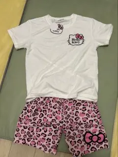 ドンキホーテ　ハローキティ上下セット