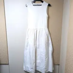 美品!!　UNIQLO ノースリーブ ロングワンピース ホワイト