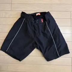 Burton RED ブラック プロテクターハーフパンツ