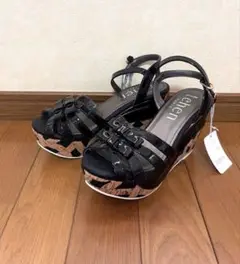 未使用　tehen 黒サンダル　⚠︎傷・シミあり