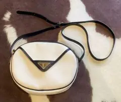 美品 YVESSAINTLAURENT サンローラン ショルダーバッグ