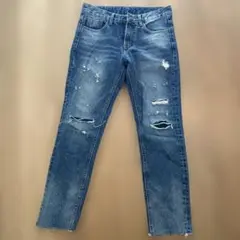GREEDA ダメージ ストレートデニム　ジーパン