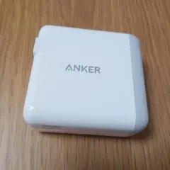 ANKER PowerPort 4 急速充電器
