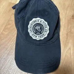 Abercrombie & Fitch ネイビーキャップ