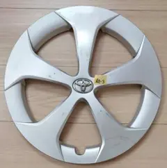 秋③ 50プリウス 15インチ ホイールキャップ 1枚