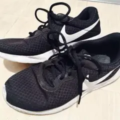 Nike ブラック シューズ メッシュ