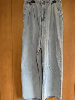 ライトブルー ストレートデニム