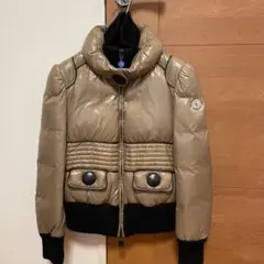 モンクレールダウンジャケット 美品