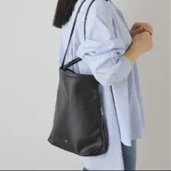 blancle　ブランク 定価23,100円 　レザー　ショルダーバッグ