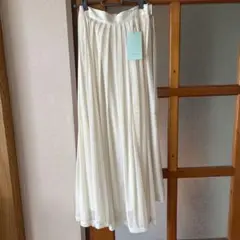新品タグ付き！レディースロングスカート